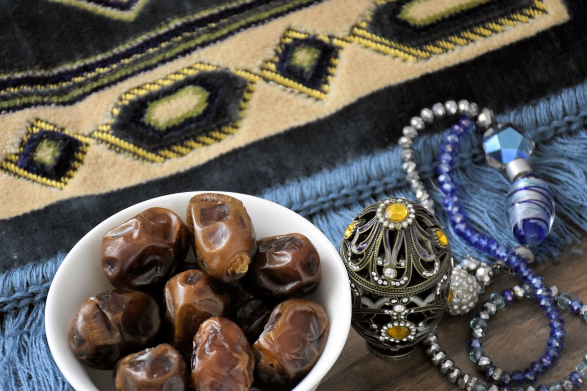 Best Korean toners lined up on a marble surface