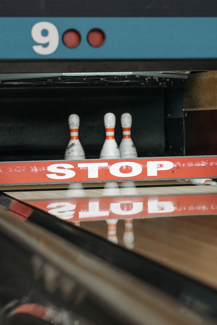 Bowling Pins In The Bowling Alley