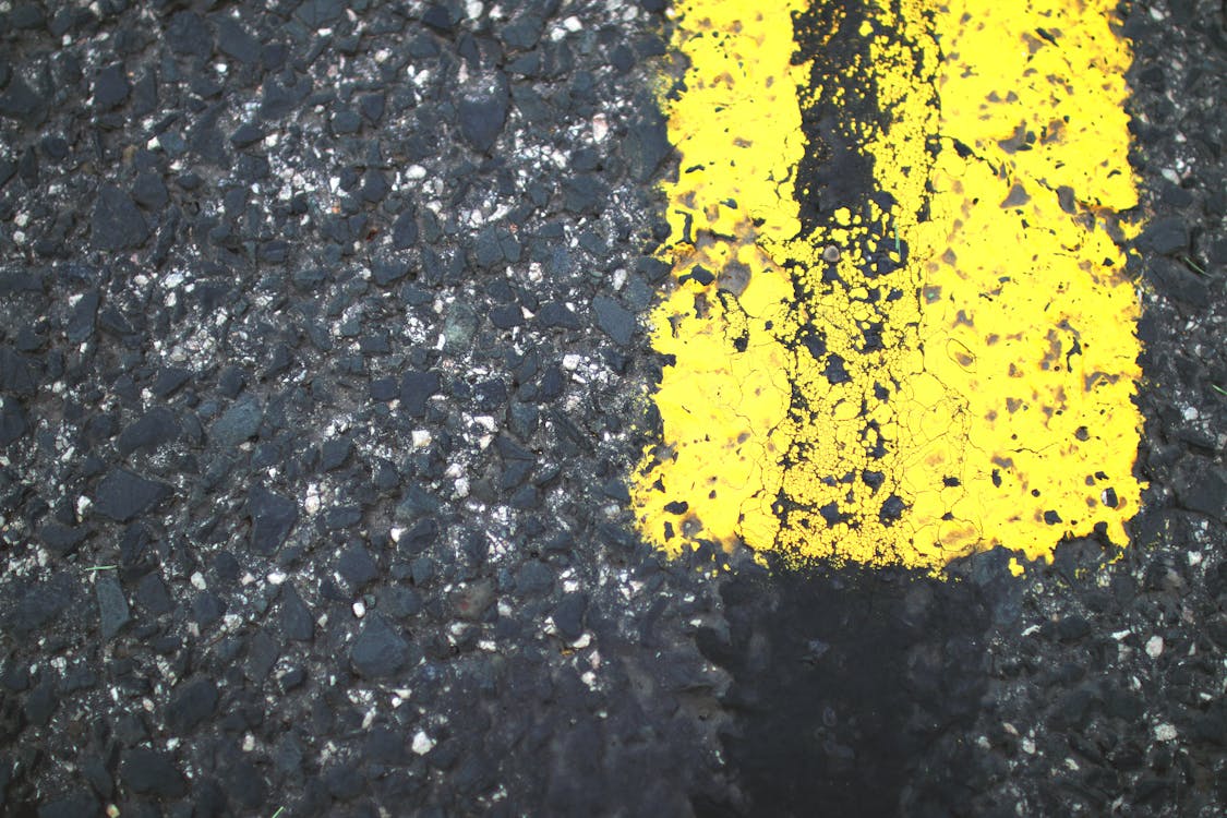 Kostnadsfria Kostnadsfri bild av asfalt, vägskylt Stock foto