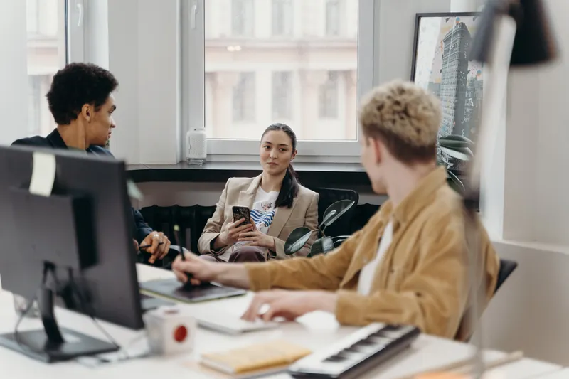 Employee Communication App: What Works for Growing Teams
