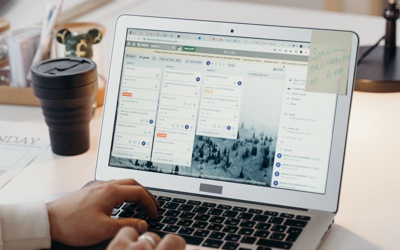 Lodgify Unveils New Brand and AI Tools for Hosts