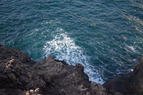 ビーチ, 岩石層, 海の無料の写真素材