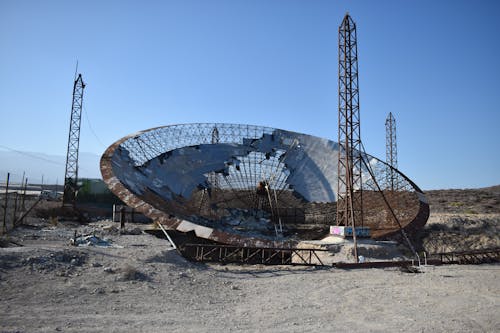 Δωρεάν στοκ φωτογραφιών με αντένα, δορυφορικός, εγκαταλειμμένος