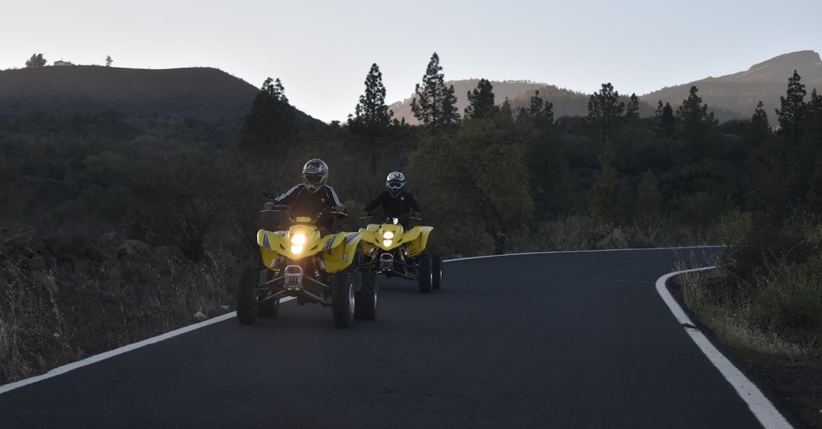 Comparatif : randonnée pédestre vs randonnée en quad