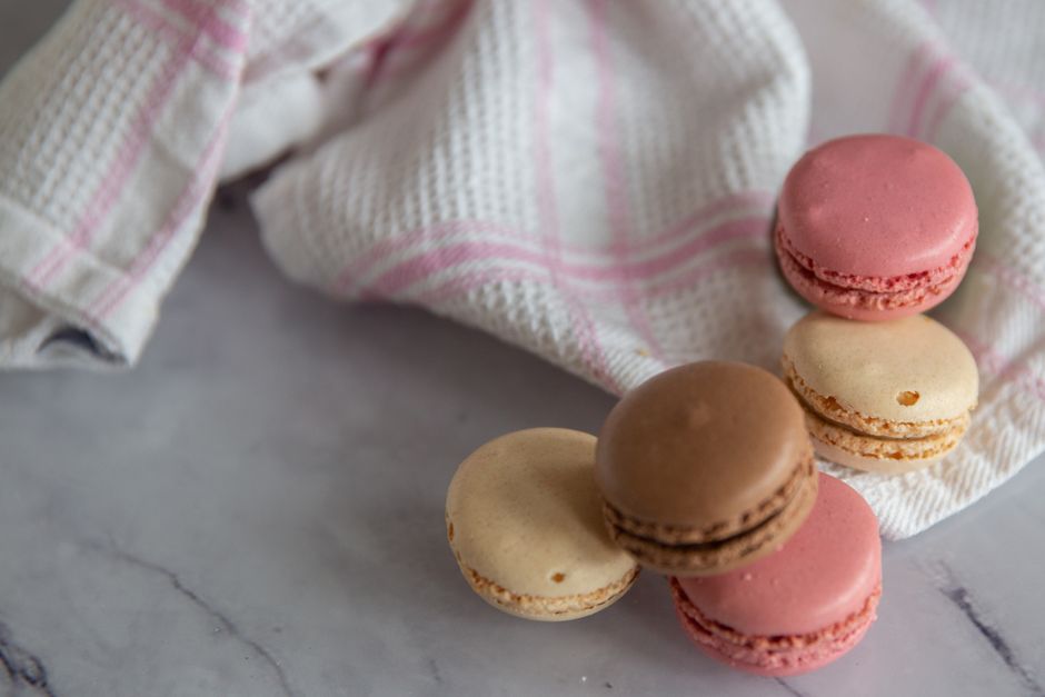 French macaron home recipe technique fold feet