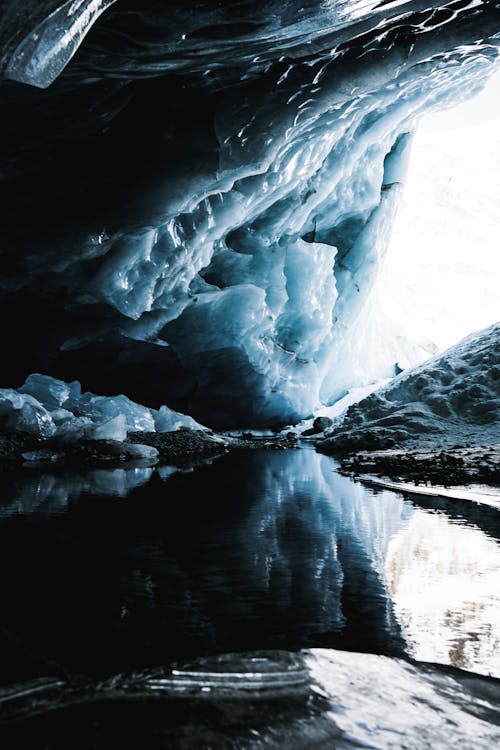 Darmowe zdjęcie z galerii z jaskinia, jezioro, lód