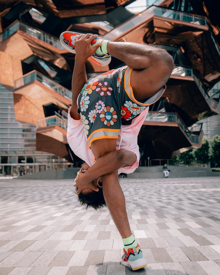 Man Dancing In Front Of The Vessel In New York 