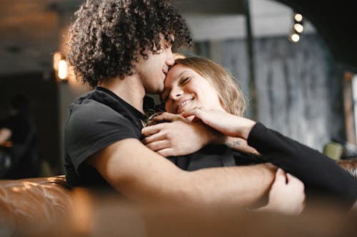 Fotos de stock gratuitas de abrazando, afecto, amor