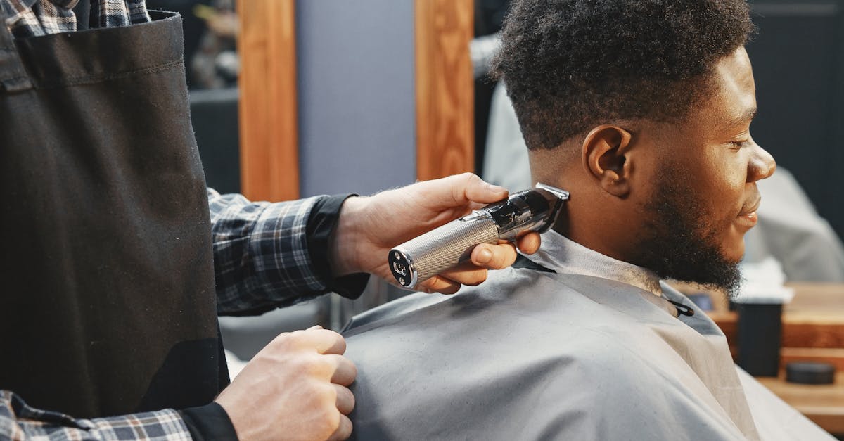 How to do fade haircut with clippers