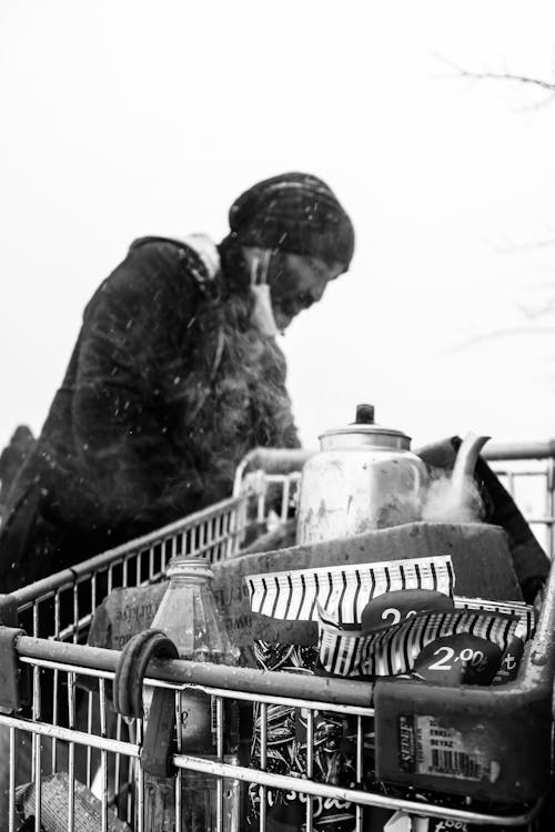 Foto d'estoc gratuïta de foto en blanc i negre, fotografia de bw, fotografia de carrer