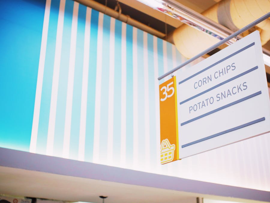Which is healthier potato chips or popcorn?