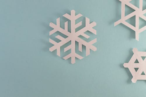 Gray Snow Flake Wall Decor