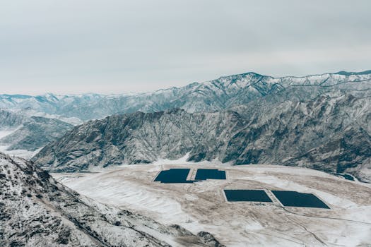 Afghan quake victims buried on mountain top as aftershocks continue