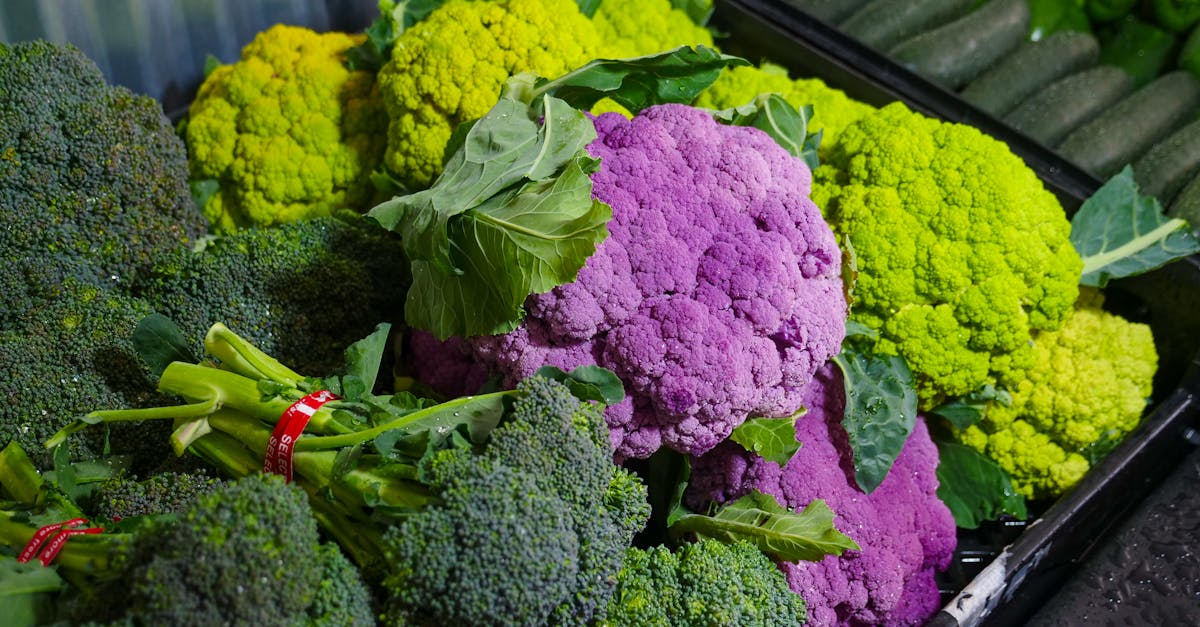 How do you blanch broccoli and cauliflower