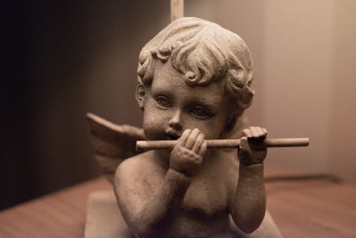 Darmowe zdjęcie z galerii z anioł, figurka, posąg