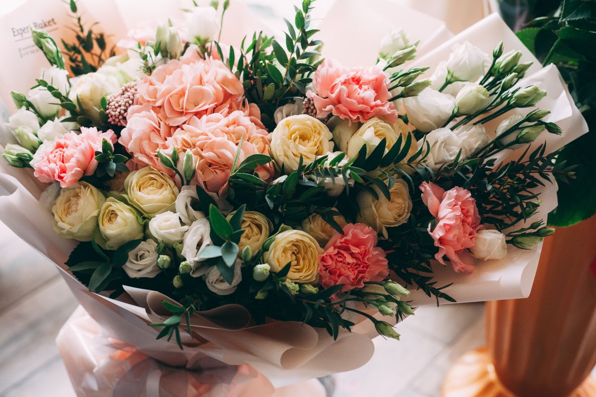 Close-up of roses and carnations, a classic Mother's Day pairing