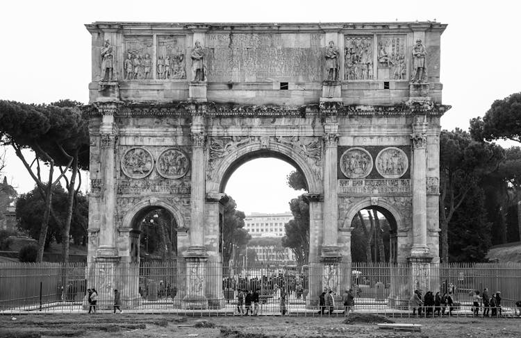 Grayscale Photo Of The Arch Of Constantine