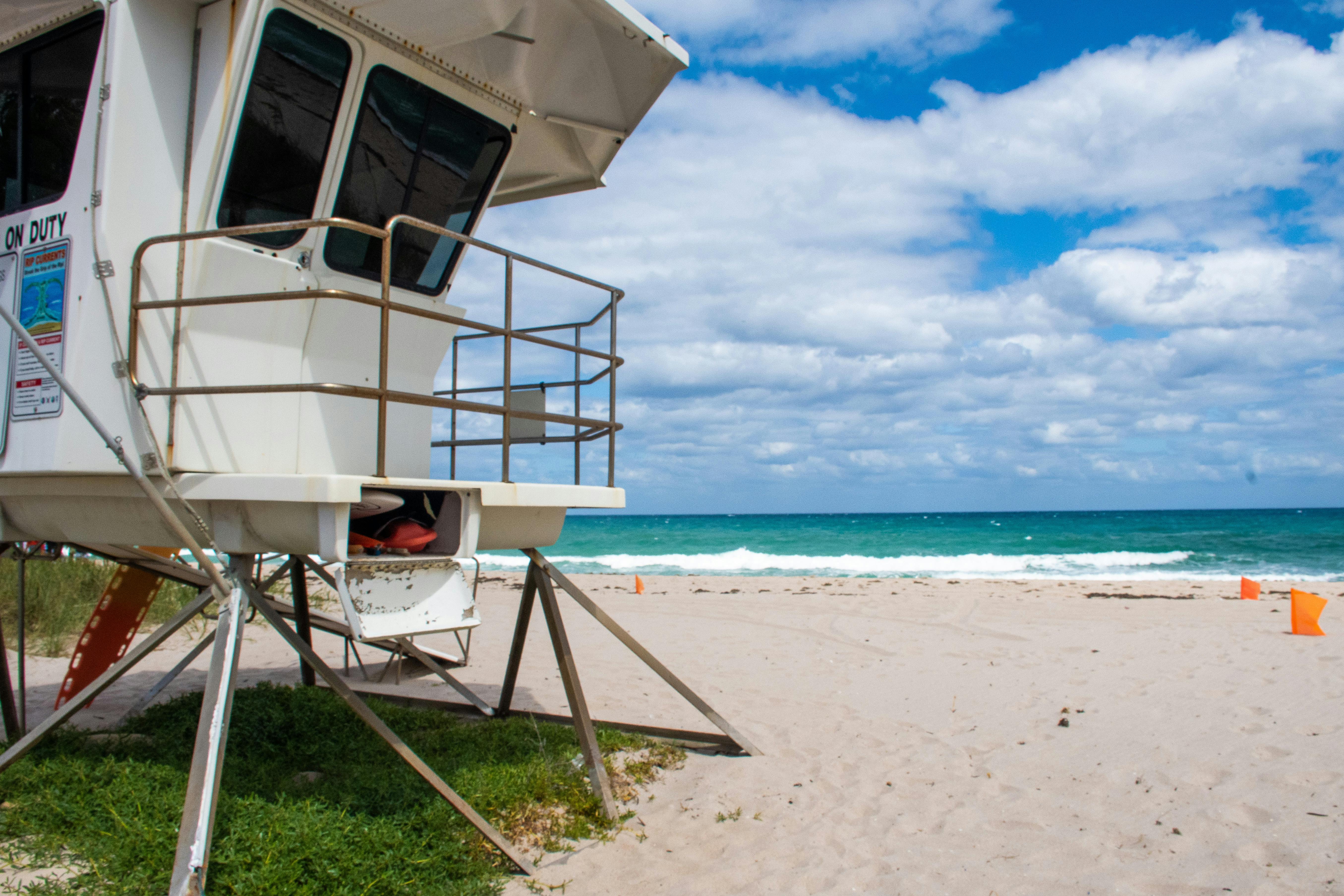 Lake Worth Beach leaders scrap proposed $245,000 fitness court in Bryant Park over waterfront views — Photo by Blue Arauz on 