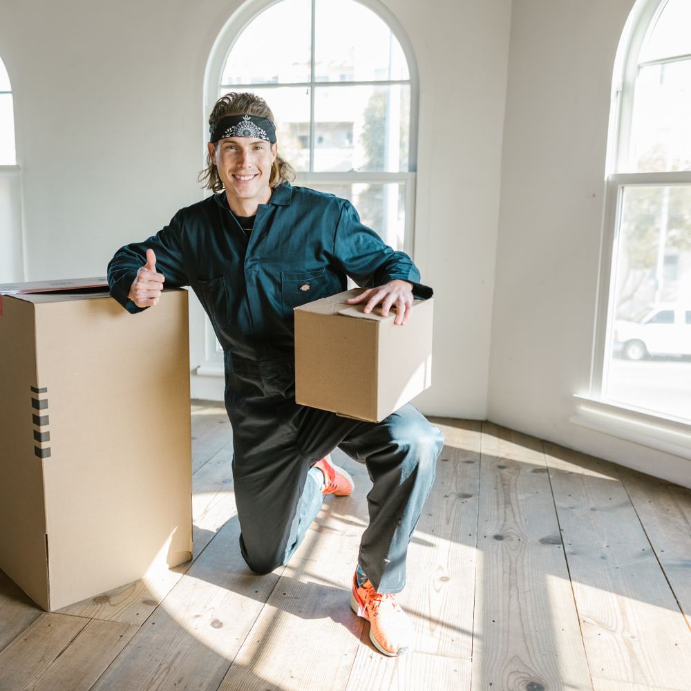 Dufftown — professional packers wrapping and boxing belongings