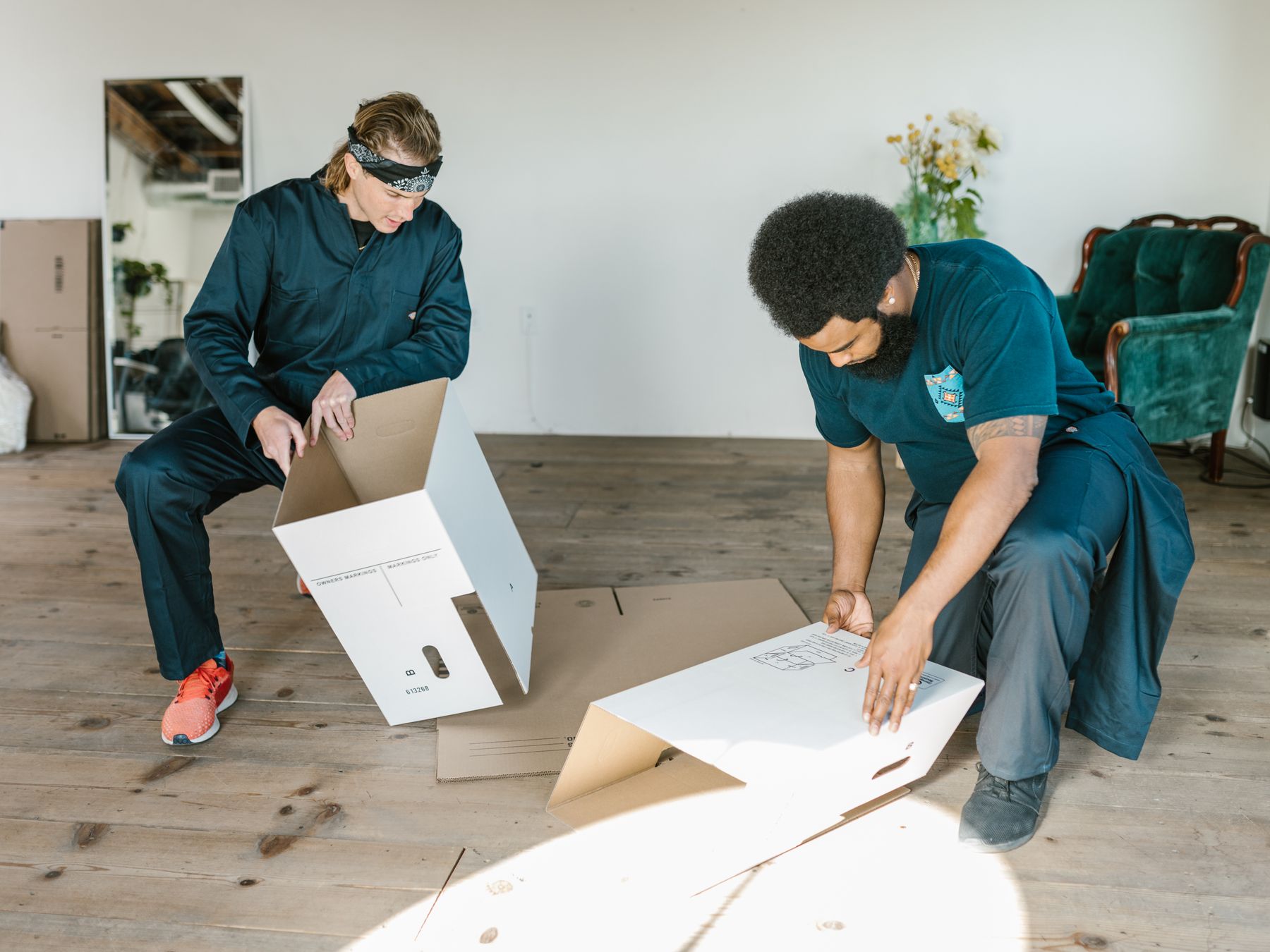 Cheapside — professional packers wrapping and boxing belongings