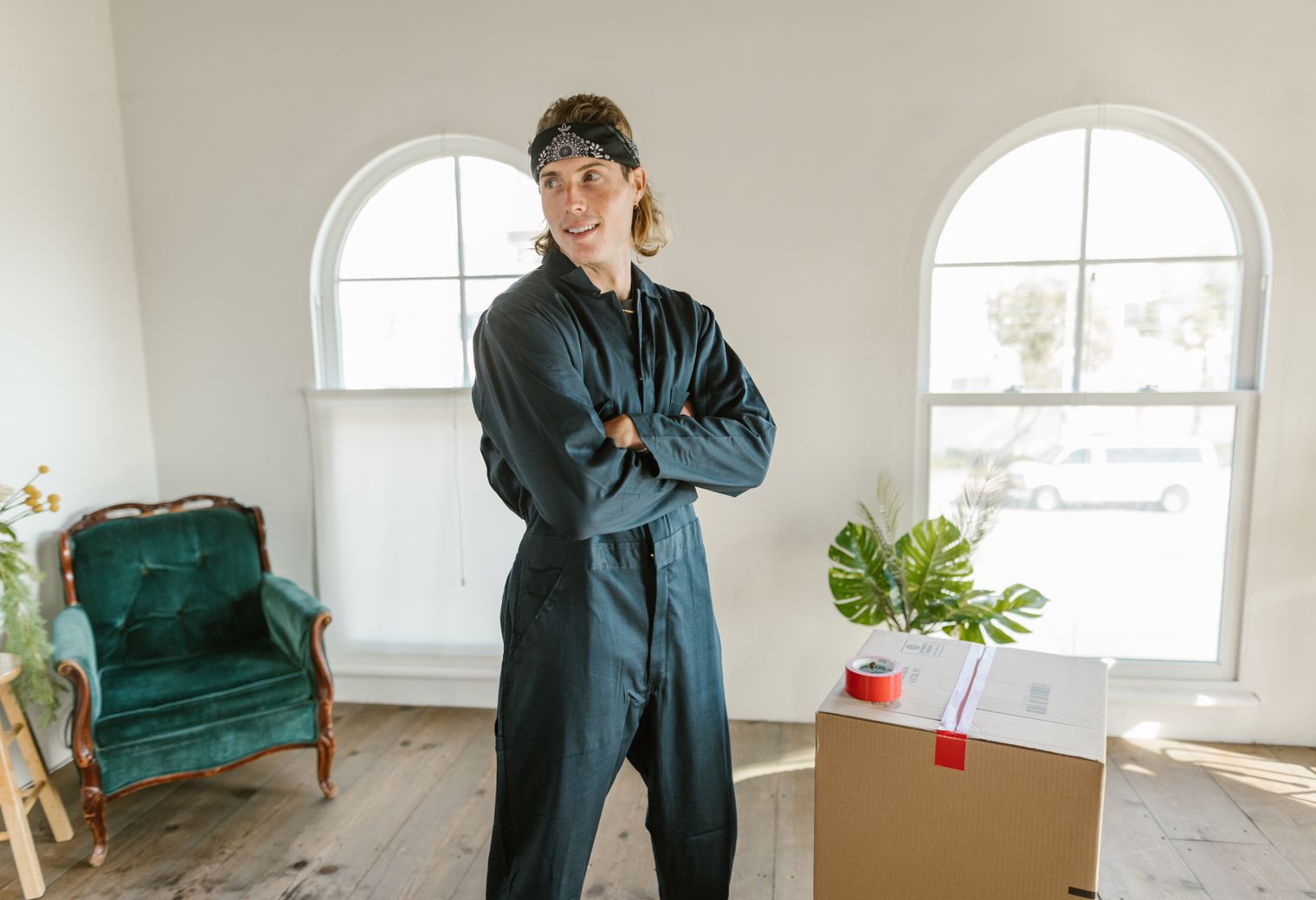 Dumbarton — professional packers wrapping and boxing belongings