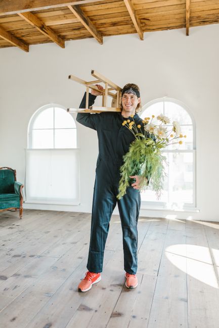 Efficient Furniture Disassembly and Transport Tips