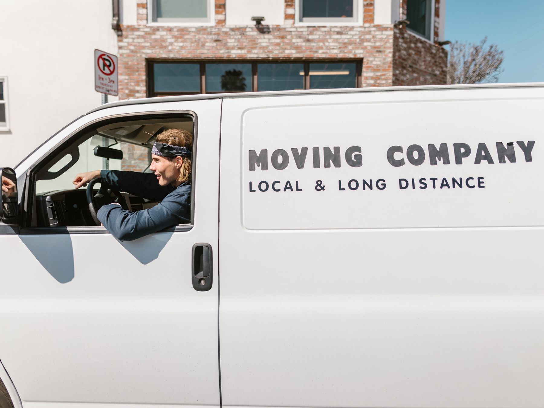 Sonning Common — house clearance team loading furniture into a van
