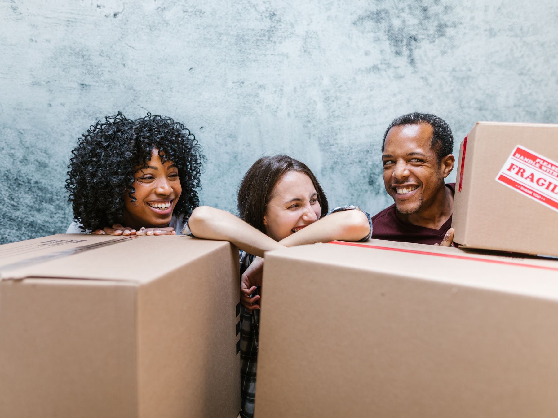 Lumphanan — professional packers wrapping and boxing belongings