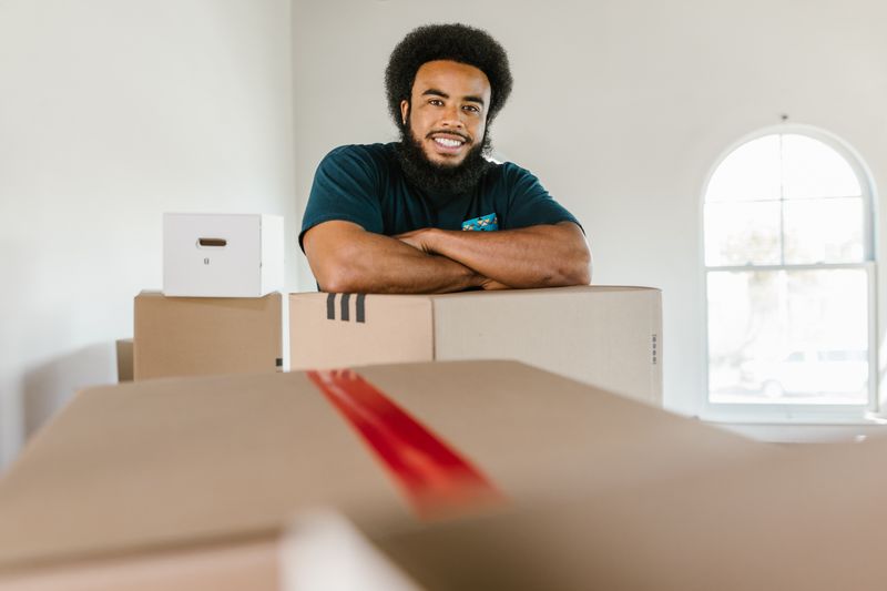Andre Lewis, lead mover at SwiftHaul Moving