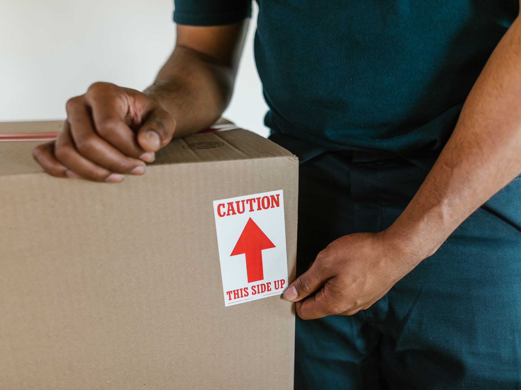Culloden — professional packers wrapping and boxing belongings