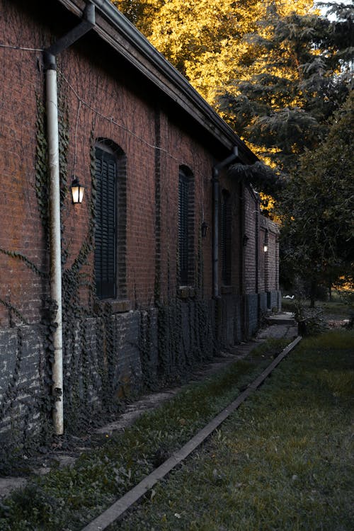 Fotos de stock gratuitas de diseño exterior, edificio de ladrillos, rural