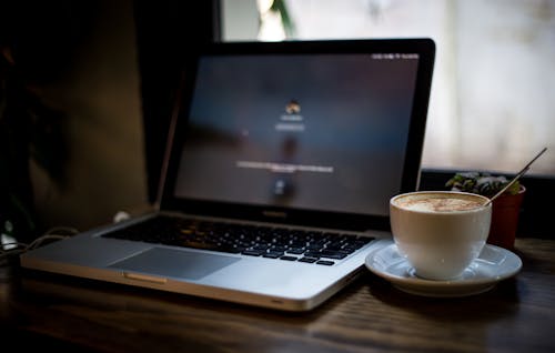 Ảnh lưu trữ miễn phí về cà phê cappuccino, macbook pro