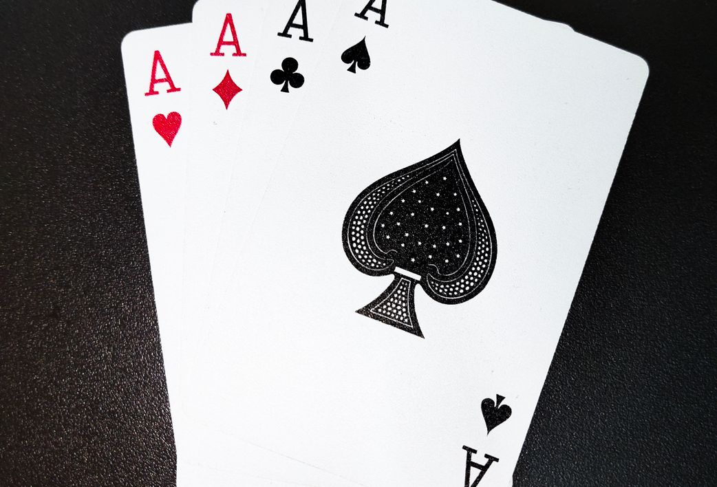 Online Casino: Spielautomaten und Live-Spiele im Überblick
