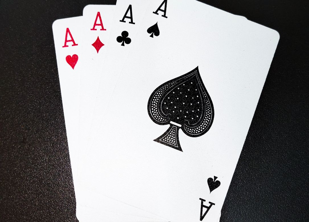 Online Casino: Spielautomaten und Live-Spiele im Überblick