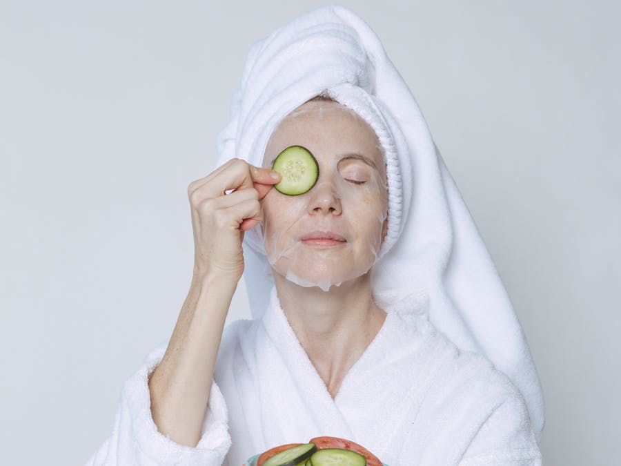Is a cucumber a female?