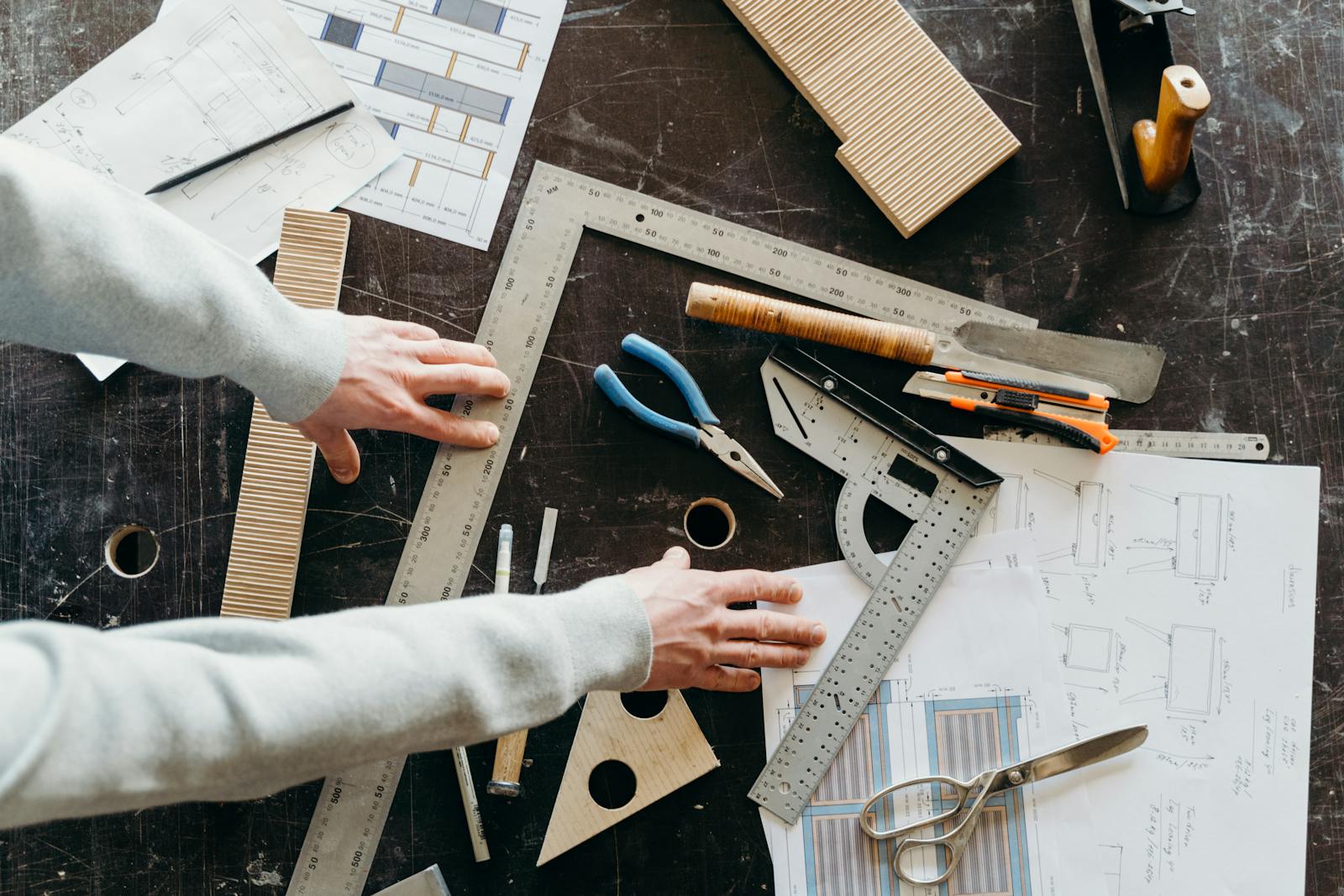 essential tools for woodworking