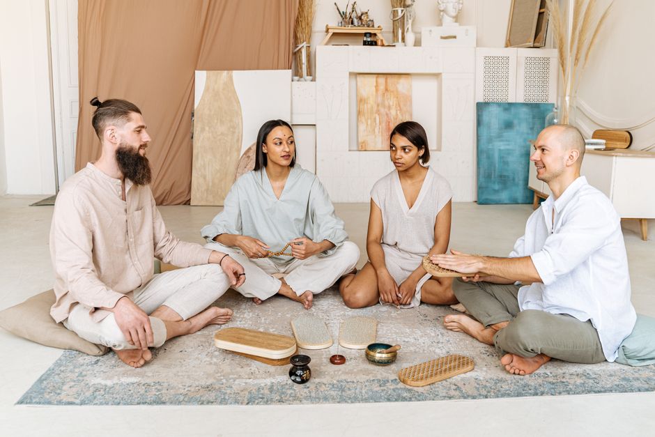 Small group in a healing circle — good iboga retreats provide integration support before and after ceremony