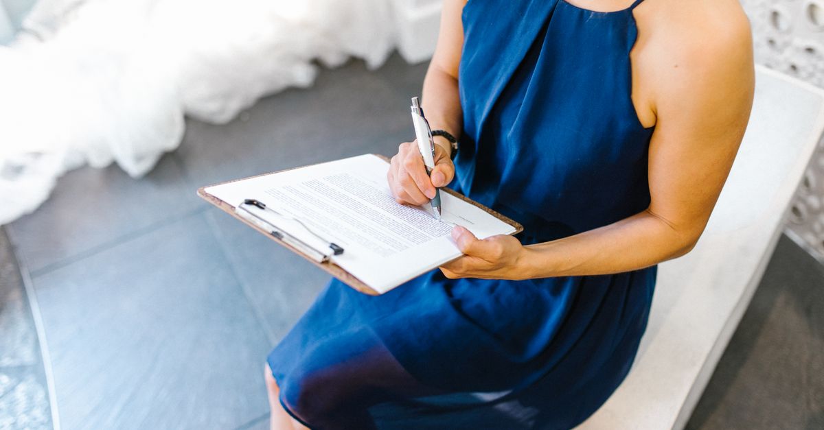 Écrire un slam pour un mariage ou un anniversaire : comment faire ?