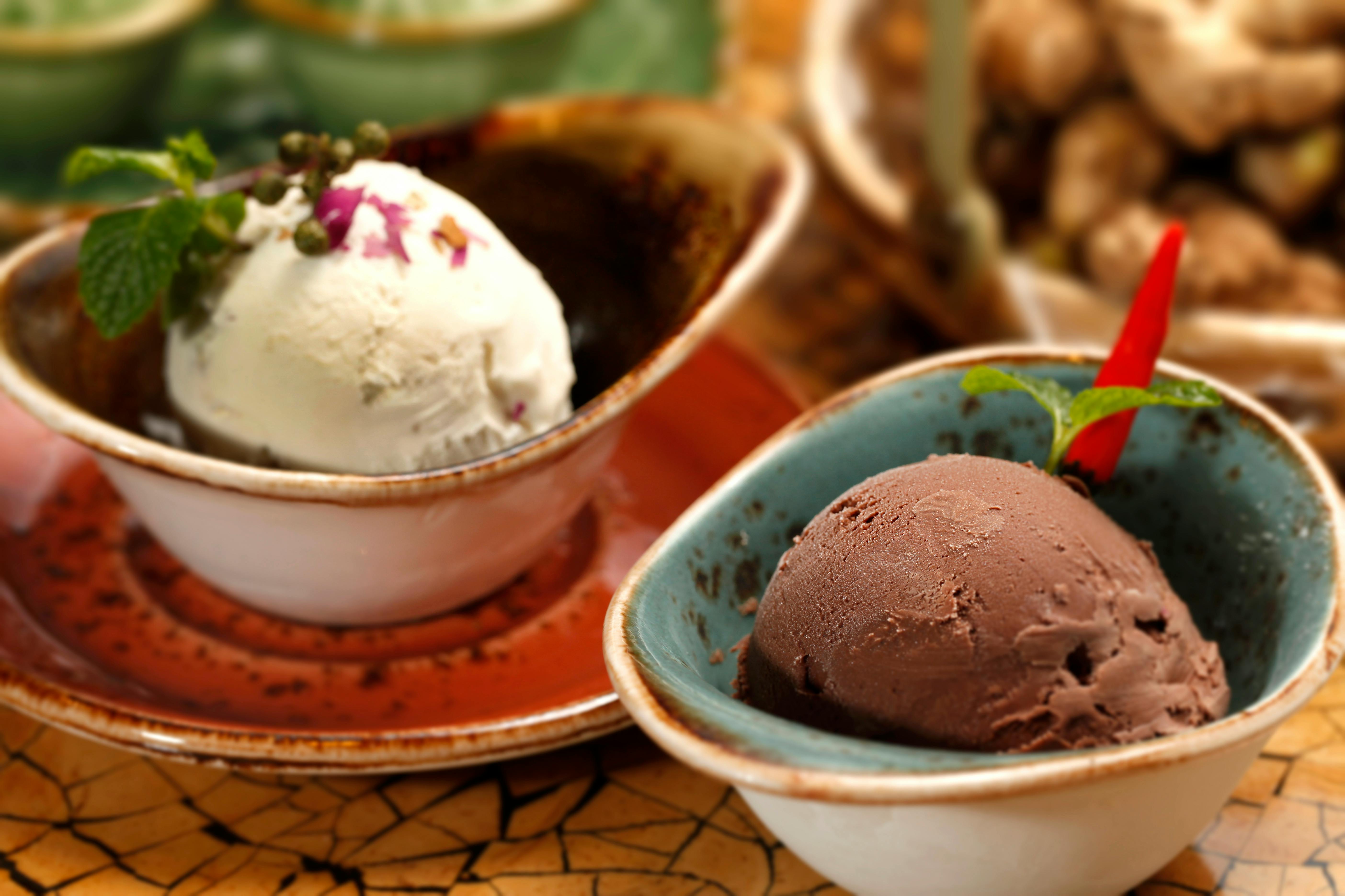 Ice cream, chocolate, sweet, ciocolata, vanilie, helado, ice, dulce,  raspberry, HD wallpaper | Peakpx