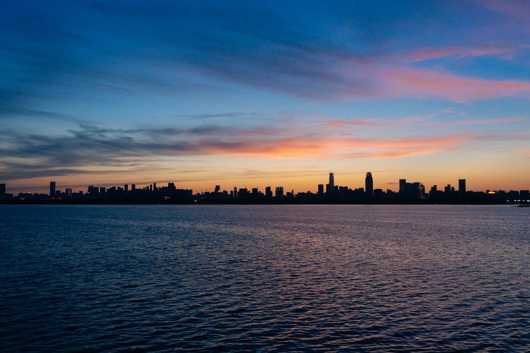 Wuhan y Concepción son ciudades hermanas desde 2016: el vínculo municipal que corre en paralelo a Hubei–Biobío