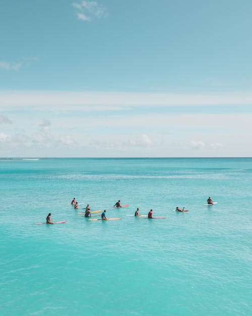 Gratis stockfoto met blauwe zee, eigen tijd, mensen