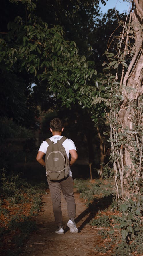 Δωρεάν στοκ φωτογραφιών με backpacker, casual, lifestyle