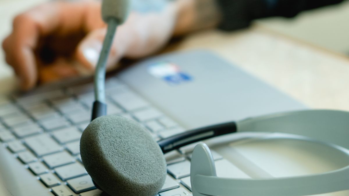 Intelligence artificielle et automatisation dans le service client : état des lieux 2026