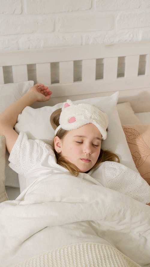 Free Cute Girl Sleeping Comfortably Stock Photo