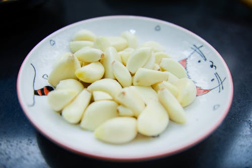 Garlic in White Ceramic Plate