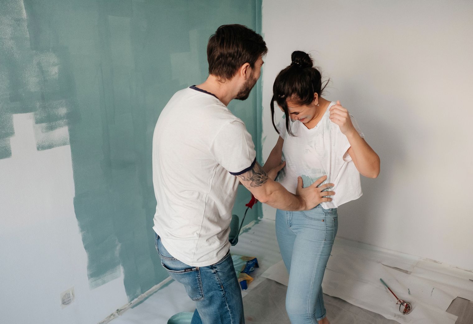 Painters and Decorators in Yiewsley — surfaces prepped and cut in by hand