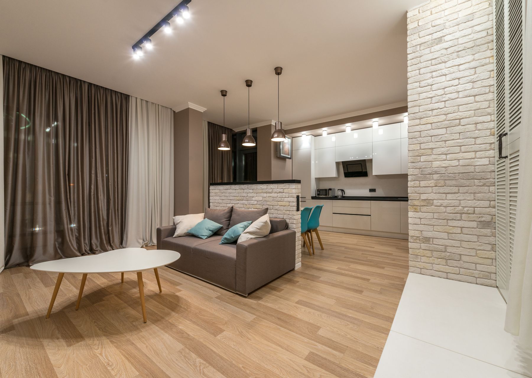 Flat removals in Basildon — crew wrapping and loading on moving day