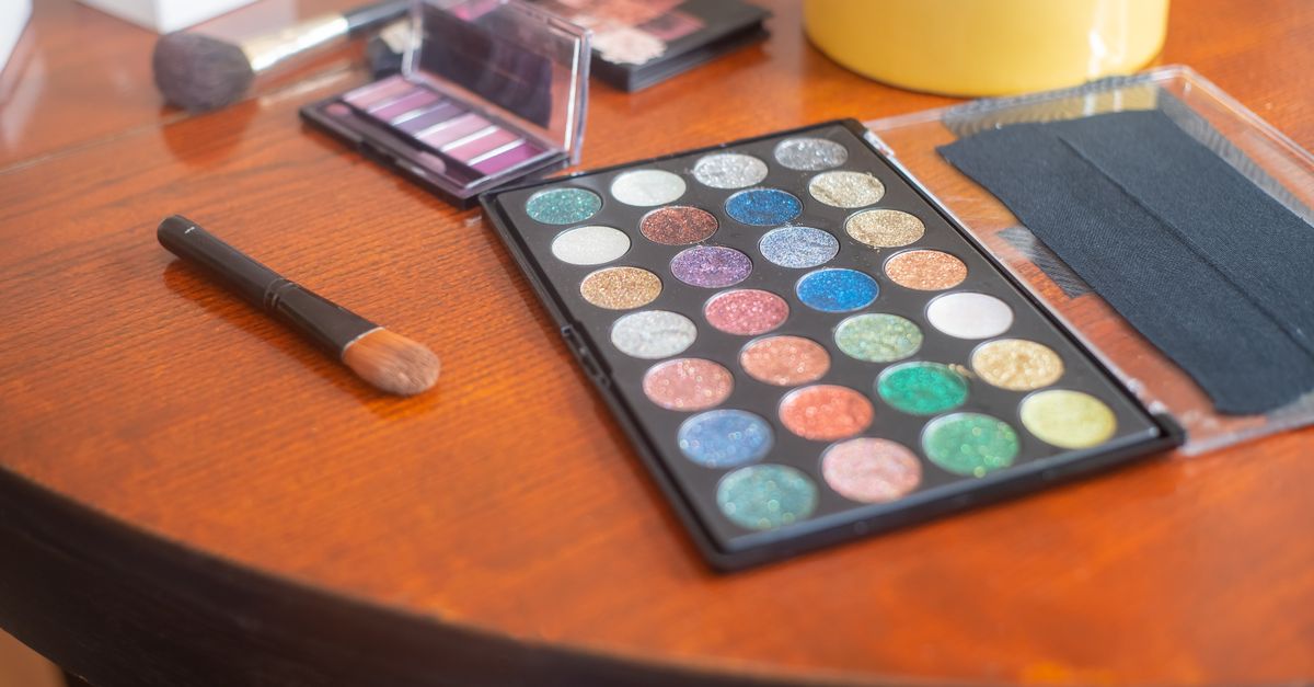 Maquillage hybride : comment l'adopter pour votre peau?