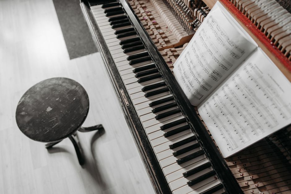 music finder