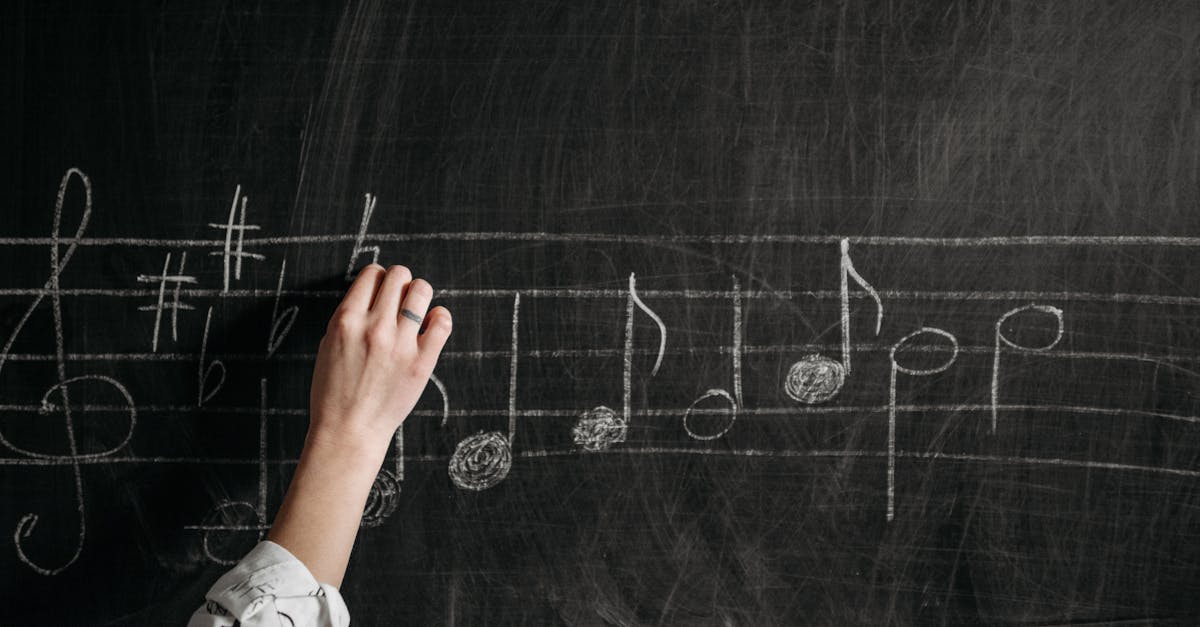 內湖國小管樂團與空軍軍樂隊攜手音樂交流 深化國防教育